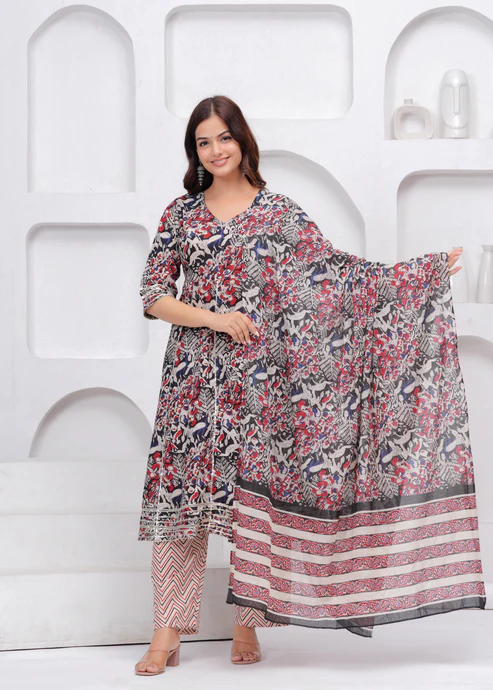 Hand block Cotton Suit Set with Dupatta - Image 3