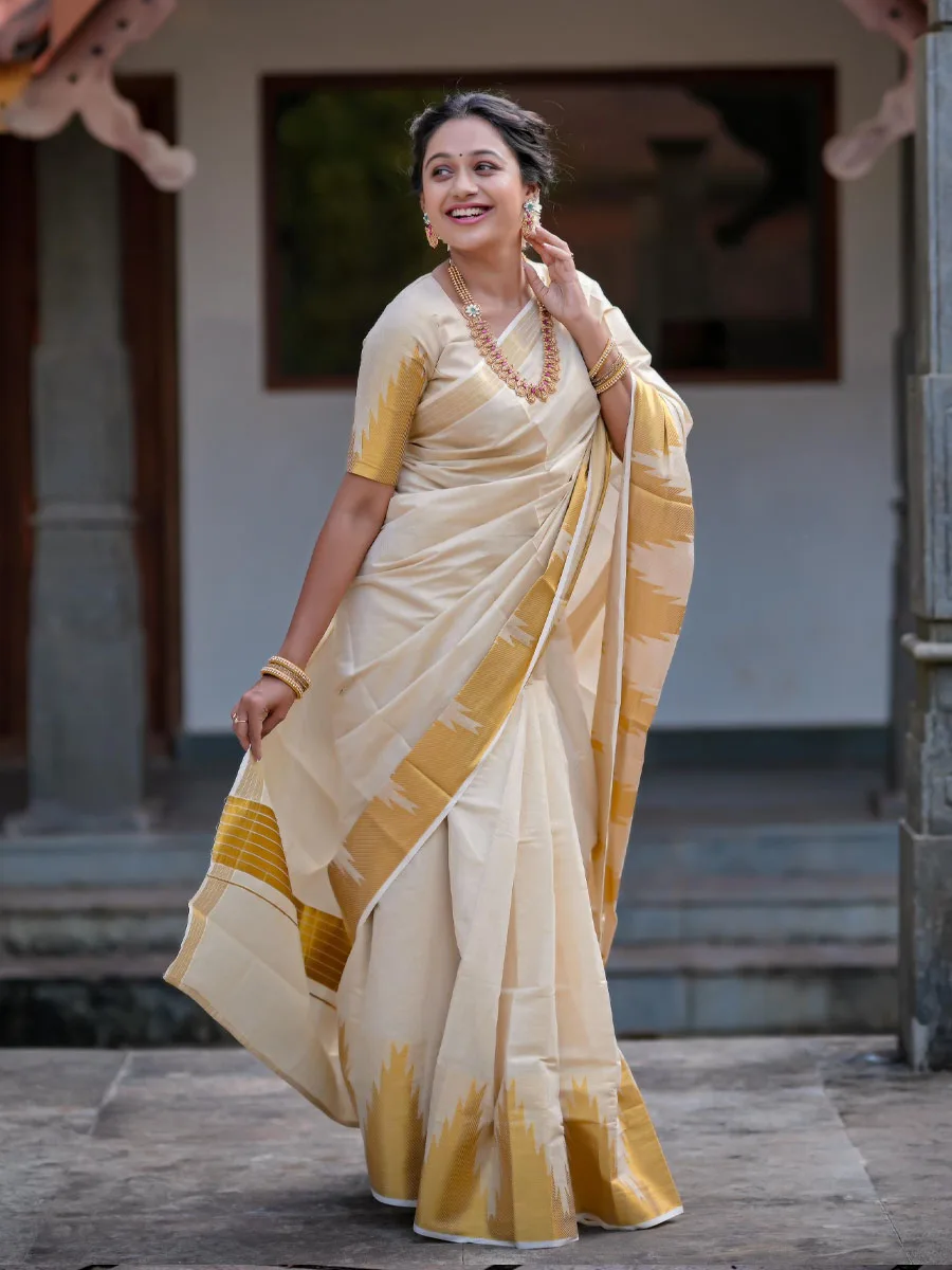 Temple Weave Golden Tissue Saree - Image 2