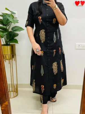 Kurti-Black